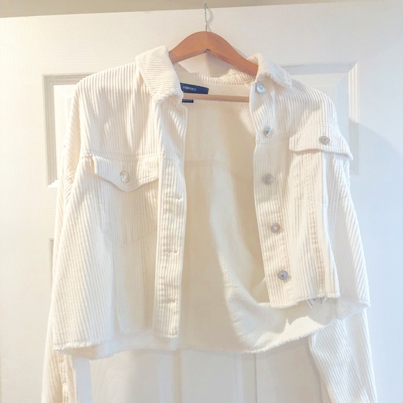 Cropped Jacket - Picture 1 of 1